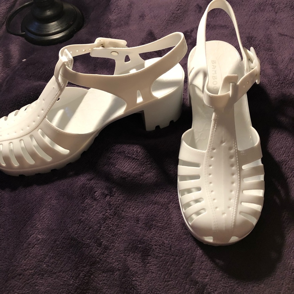 Jelly shoes white heel